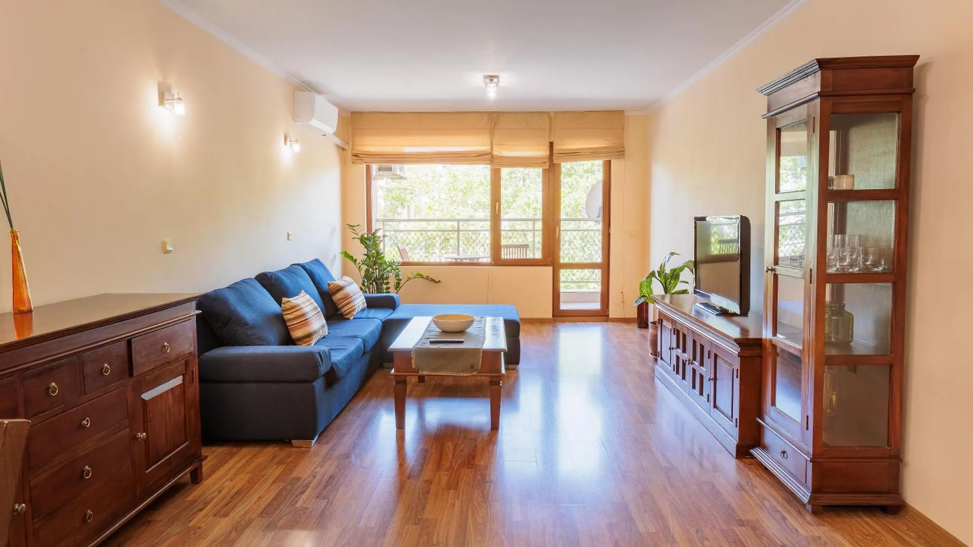 Demira Apartment location